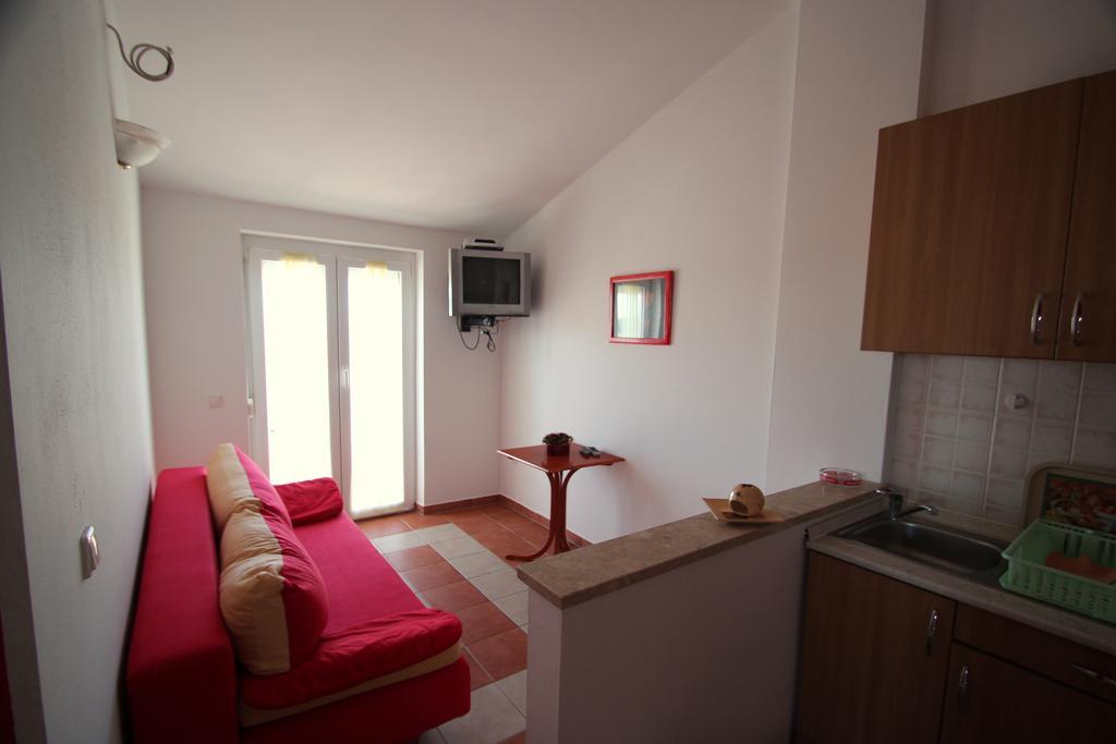 Apartments Miani Novigrad Istria Zimmer foto