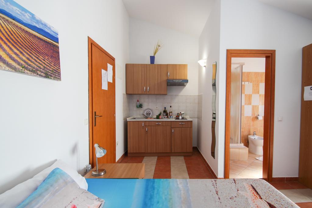 Apartments Miani Novigrad Istria Exterior foto